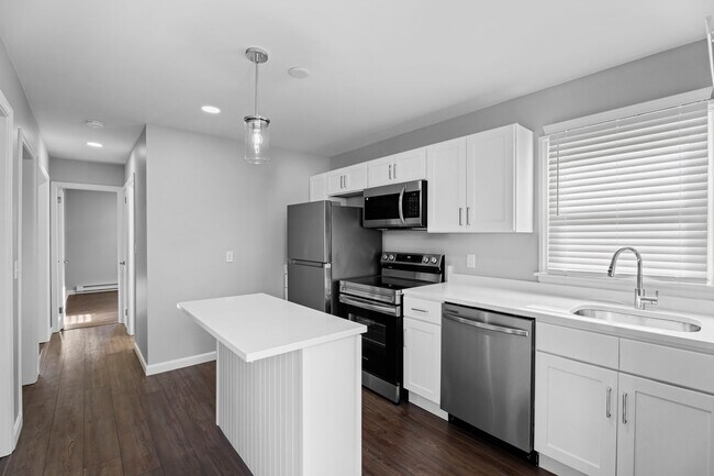 Interior Photo - Camden Square