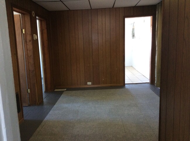Living room - 2205 Beale Ave