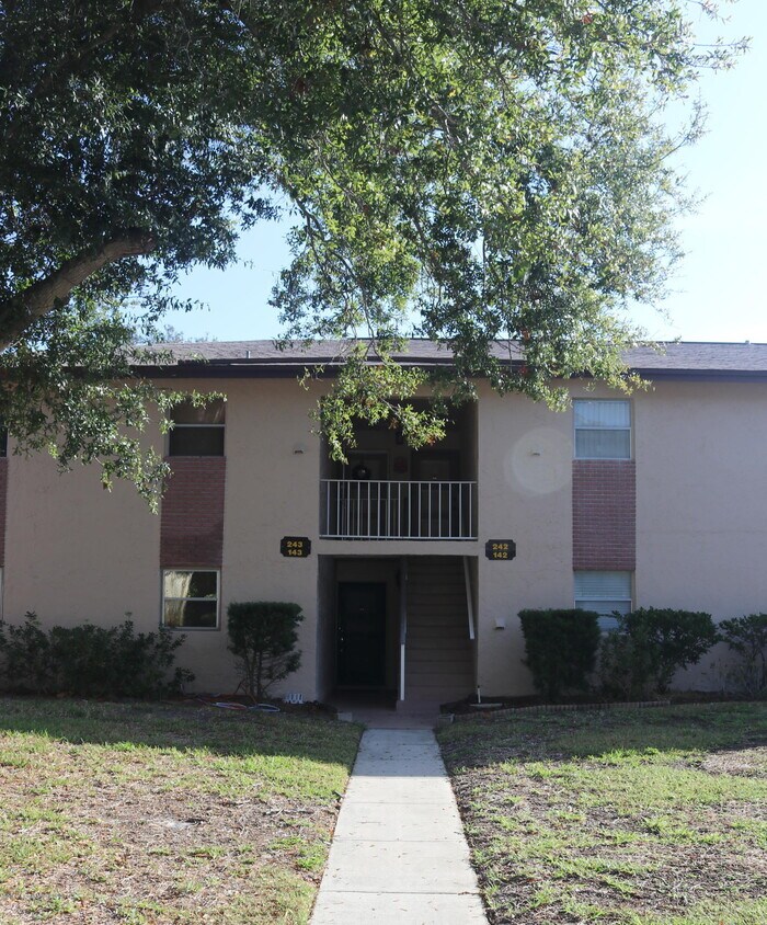 Primary Photo - 3135 Shady Dell Ln