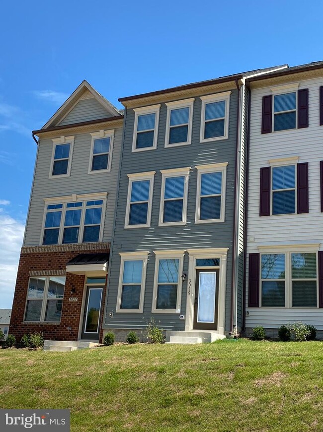 Building Photo - 3025 Bretons Ridge Way