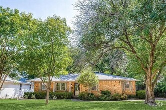 Building Photo - 8340 Stonycreek Dr