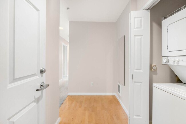 Foto del edificio - 7301 5th Ave NE
