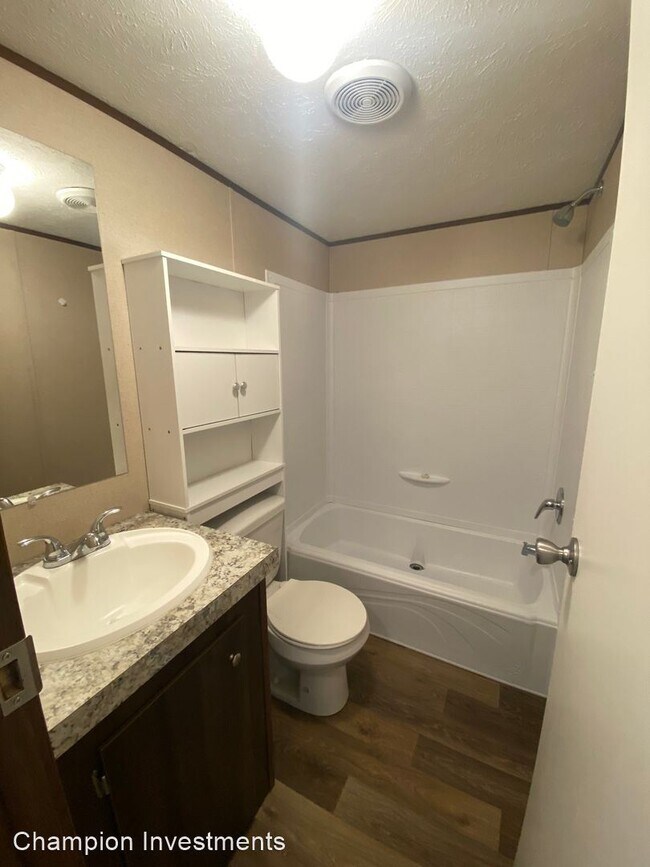 Foto del edificio - 2 br, 2 bath House - 208 Esther Court