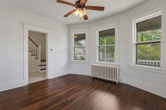 Building Photo - 152 Dekalb Ave