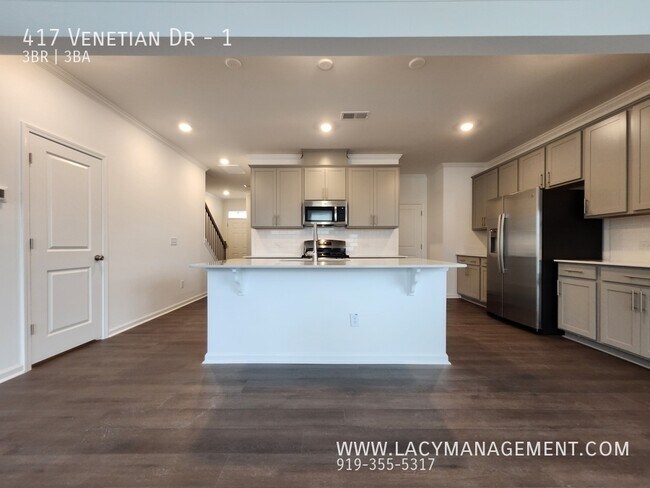 Foto del edificio - 417 Venetian Dr