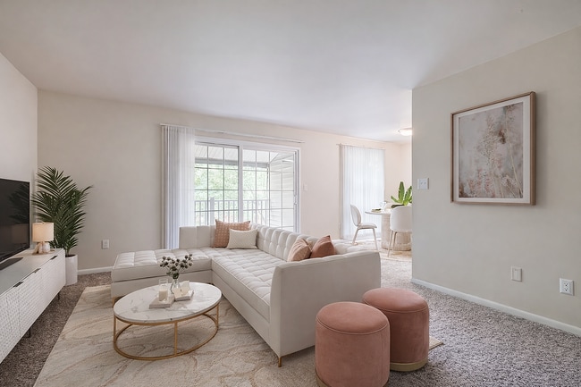 Building Photo - Monarch Crossing