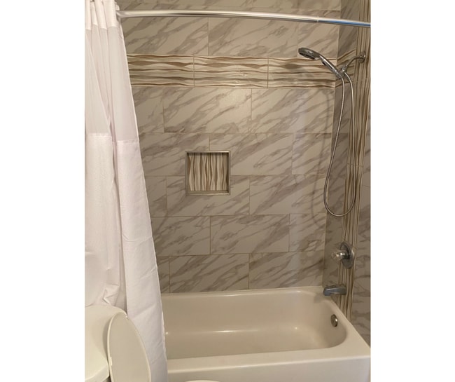 Building Photo - 306 N Fremont Ave