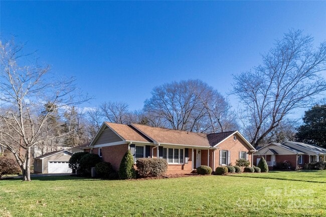 Foto del edificio - 6618 Castlegate Dr