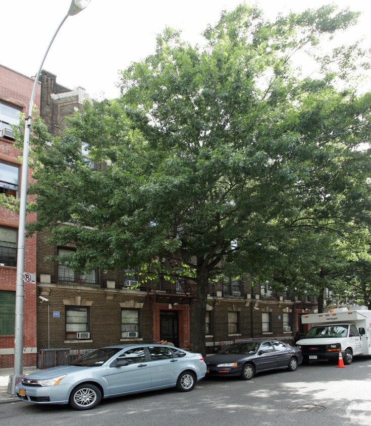Building Photo - 585 Prospect Pl