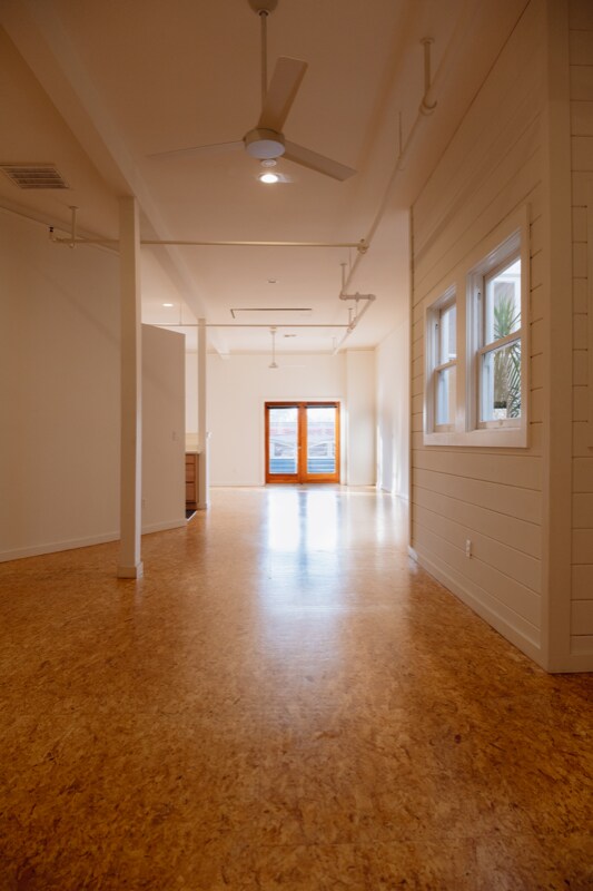 Primary Photo - 4920 Telegraph Ave