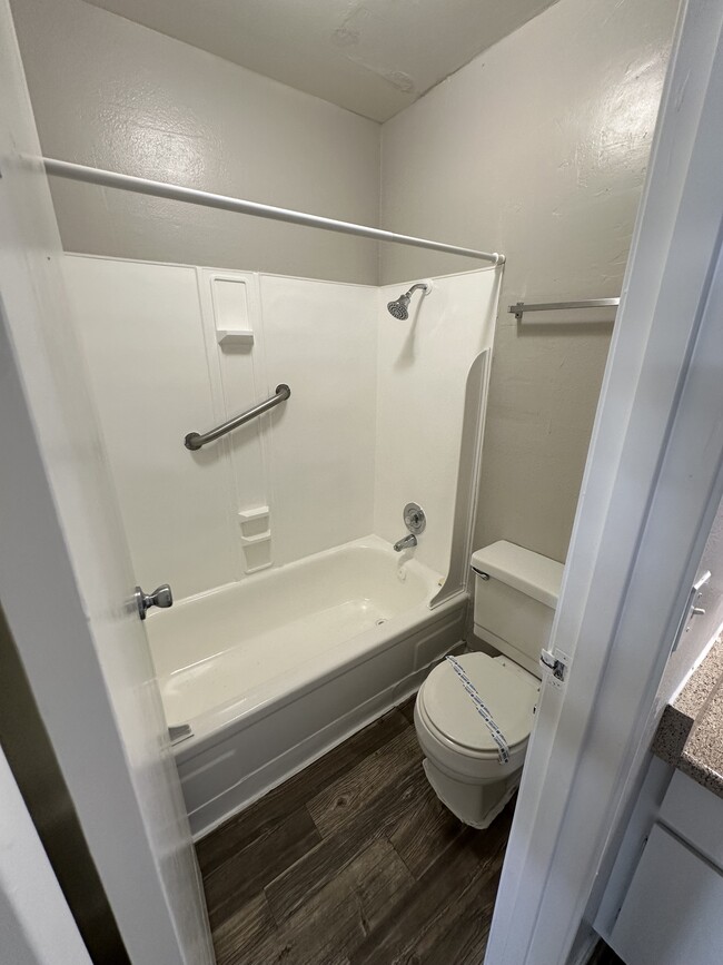 Classic Bathroom (2) - Studio 629