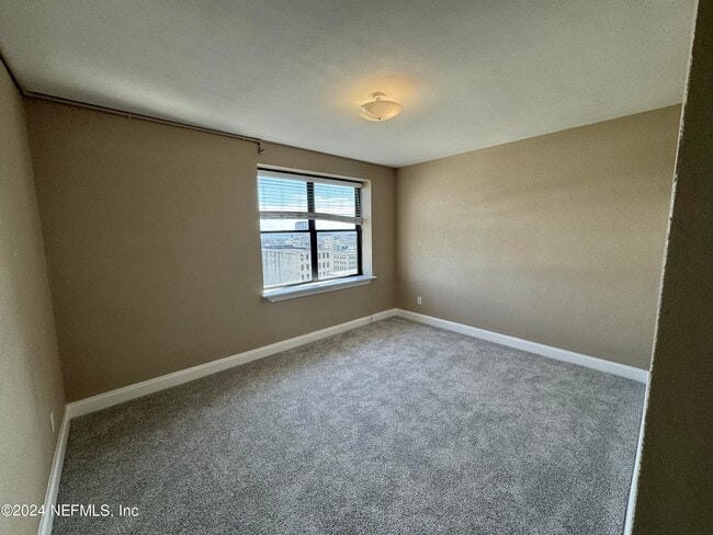 Building Photo - 311 W Ashley St