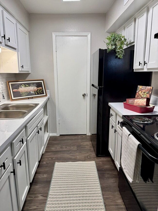 Interior Photo - Creeks Edge Apartments