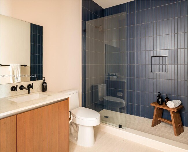 Foto del edificio - 275 SW 6th St