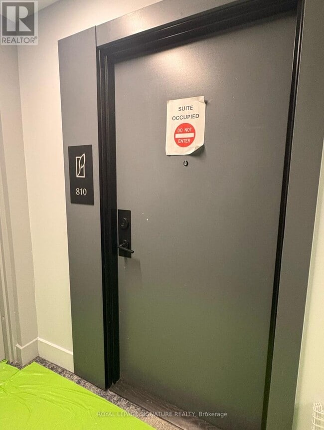 Building Photo - 430 Square One Dr