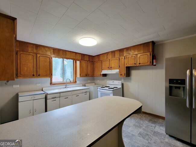 Foto del edificio - 355 Bill Rutledge Rd