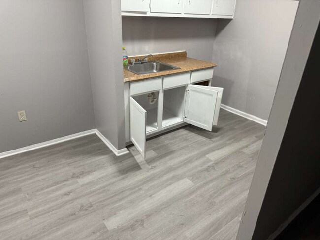 Foto del edificio - 13540 Superior Rd