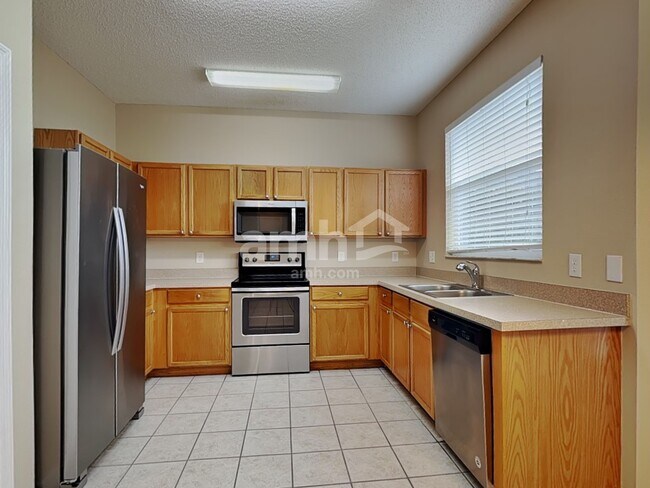 Building Photo - 1226 Loretto Cir