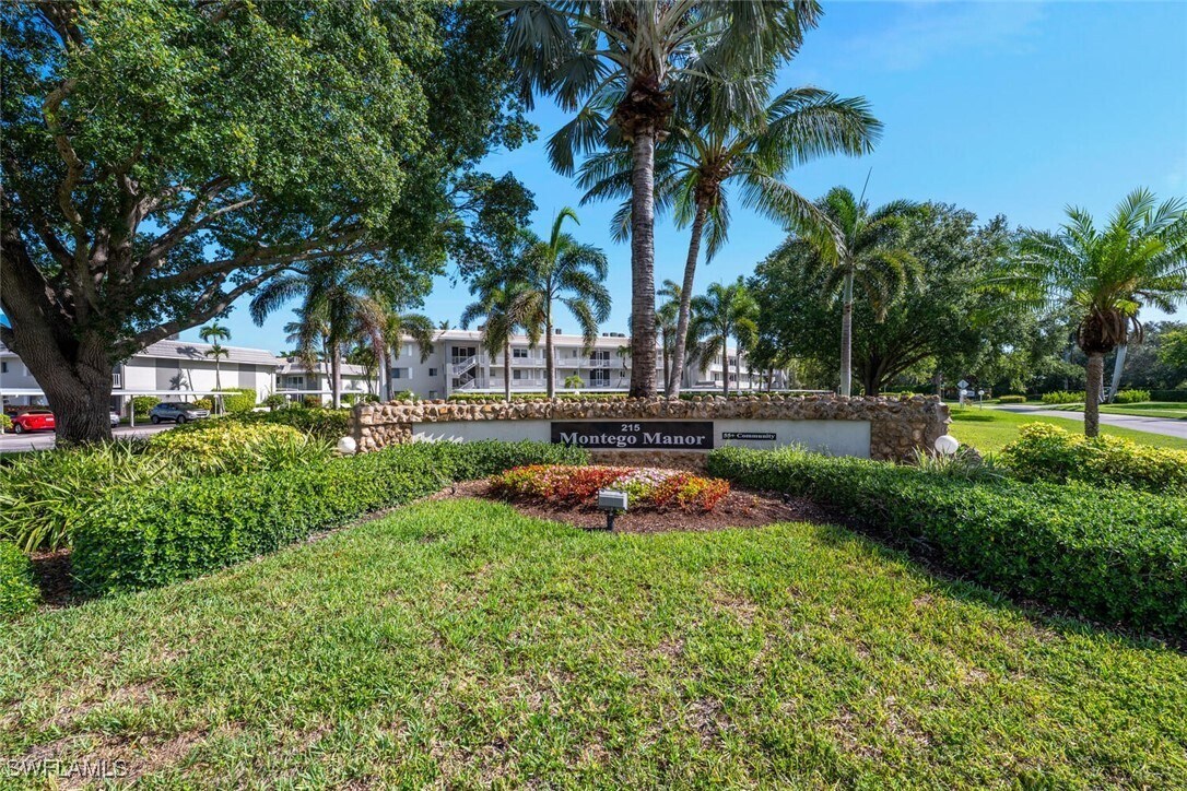 Foto principal - 215 Cypress Way E