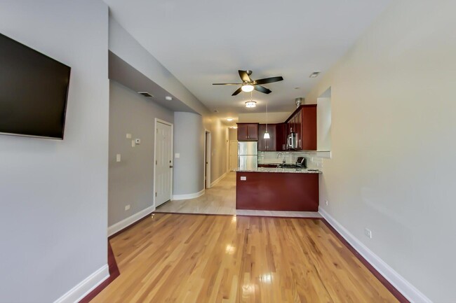Foto del edificio - 2323 W Taylor St