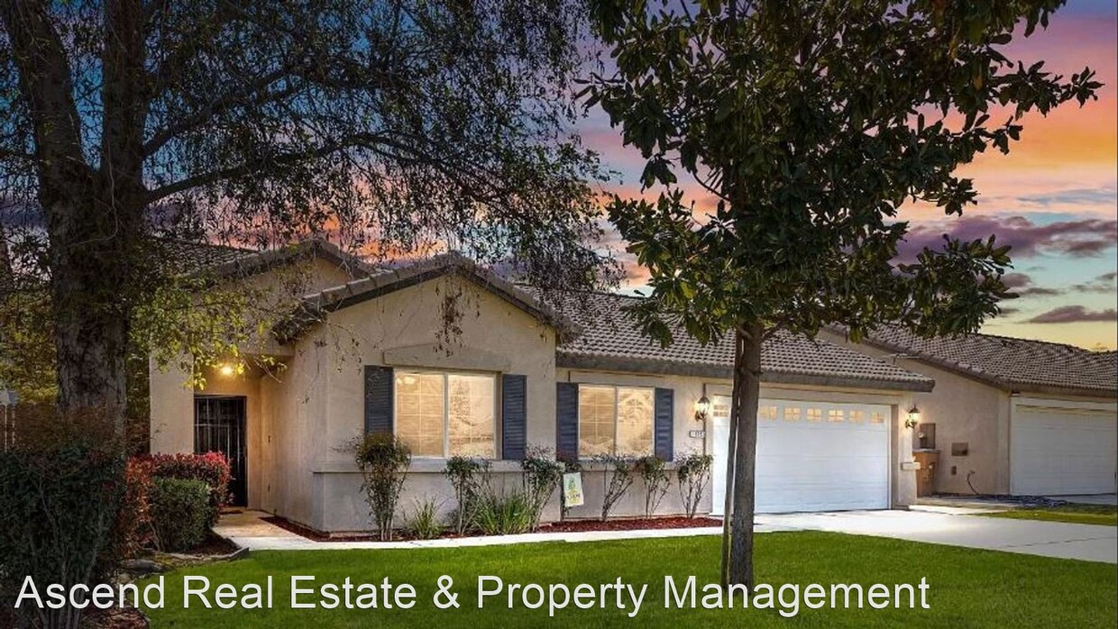 Foto principal - 3 br, 2 bath House - 10313 Mount Snow Ln