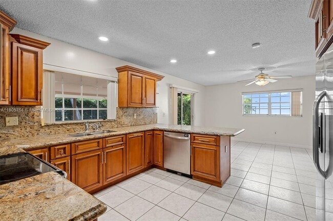 Building Photo - 9034 SW 163rd Ter