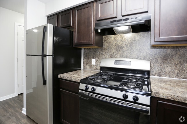Remodeled 1 Bed/1.5 Bath Kitchen View - Bayberry Farms Apartments