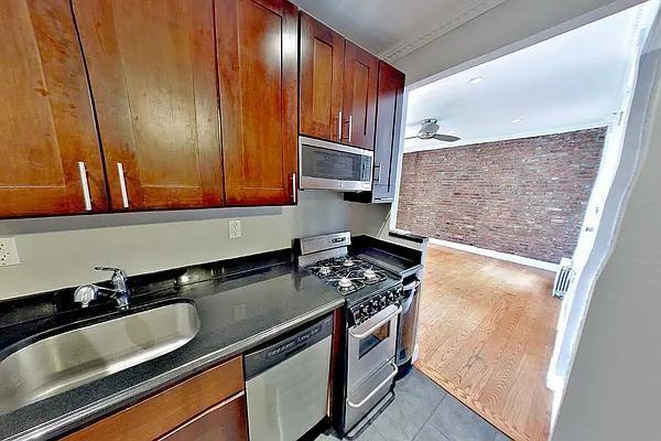 Photo - 3 bedroom in New York NY 10029 Apartment