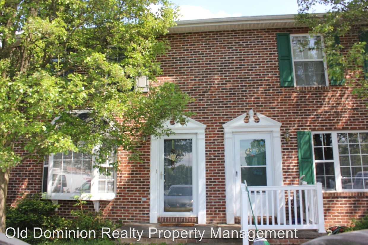 2341 Breckenridge Ct, Harrisonburg, VA 22801 House Rental in