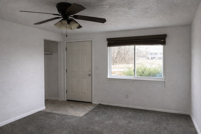 Foto del edificio - 3 Bedroom NE Canton House for rent