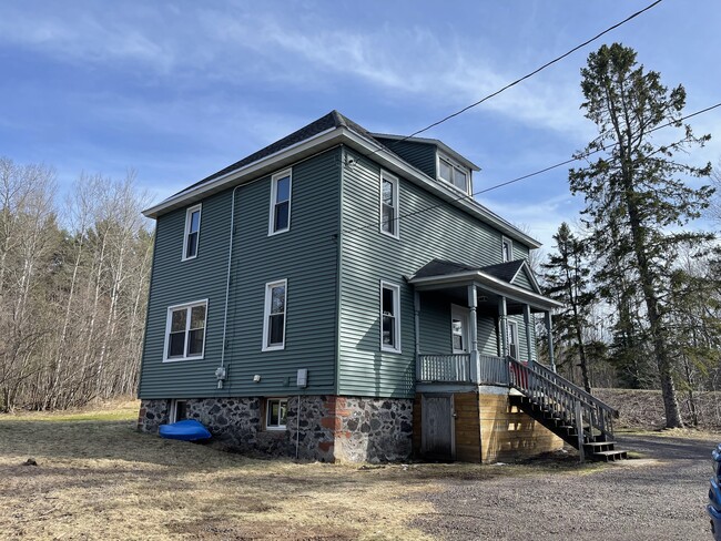 Building Photo - 47470 Gundlach Rd