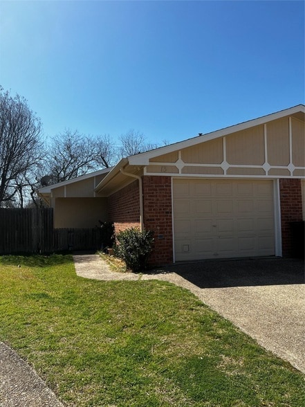 Building Photo - 11913 Metmora Ct
