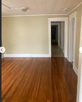 Foto del edificio - 121 Whittier Ave