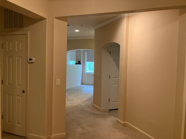 Building Photo - 3 BR / 2 BA at the Preserve
