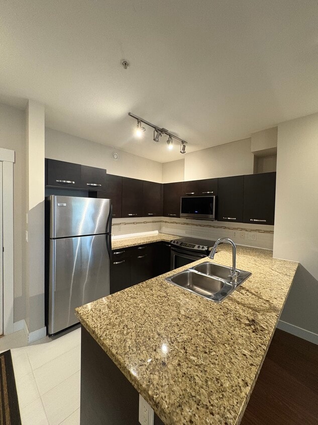 Photo principale - 33539 Holland Av