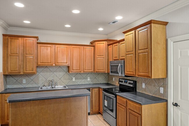 Foto del edificio - 602 SW Caprington St