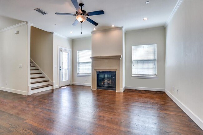 Foto del edificio - 4108 Emerson Ave