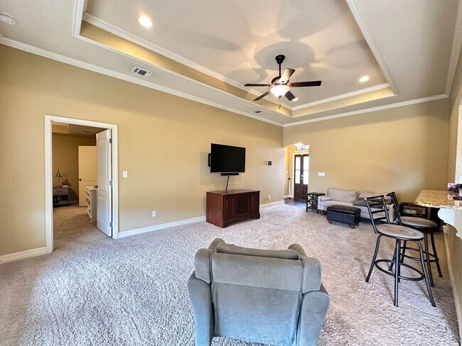 Foto del edificio - Community pool.. Close to Barksdale Air Fo...