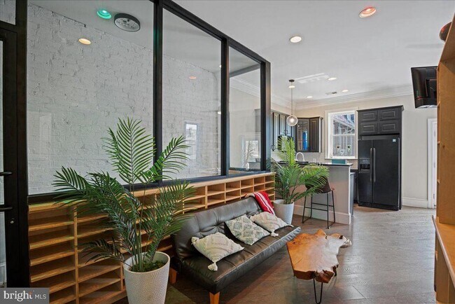 Foto del edificio - 500 Irving St NW