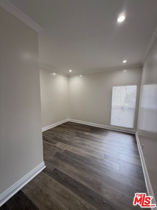 Foto del edificio - 5522 Sierra Vista Ave