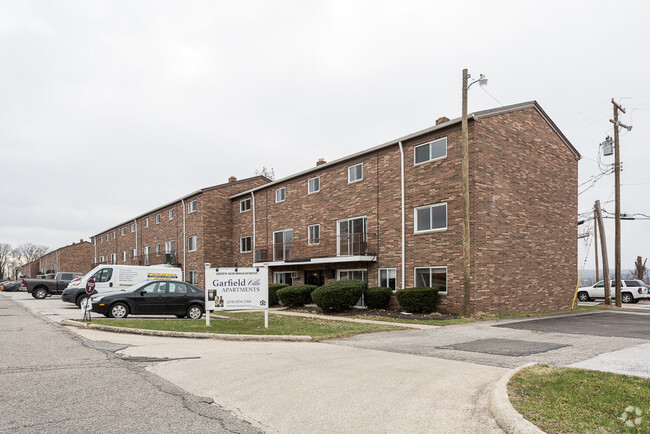 Building Photo - Garfield Villa Apartments