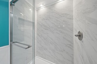 Building Photo - 793 Davis Rd