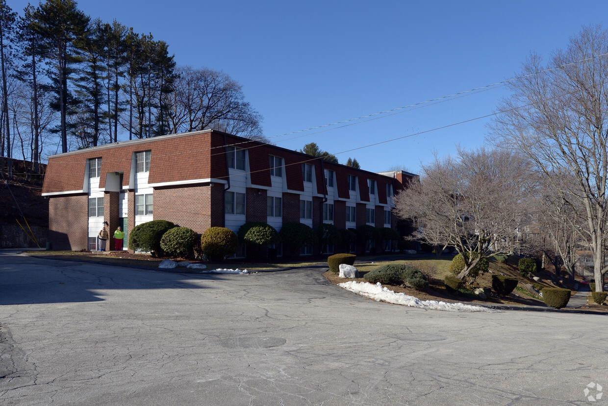 Foto del edificio - Oak Hill Apartments