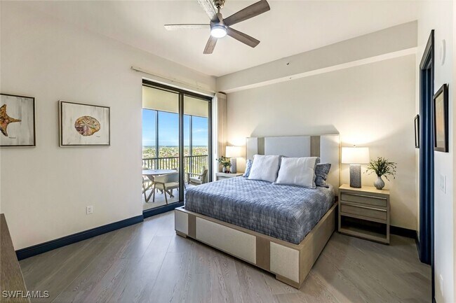 Foto del edificio - 5793 Cape Harbour Dr