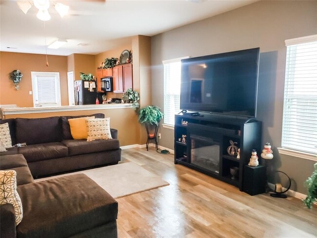 Building Photo - 6103 Coleus St