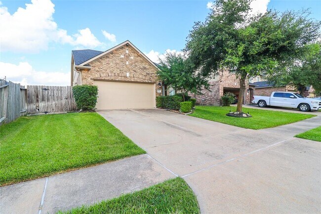 Foto del edificio - 7438 Tonsley Springs Dr