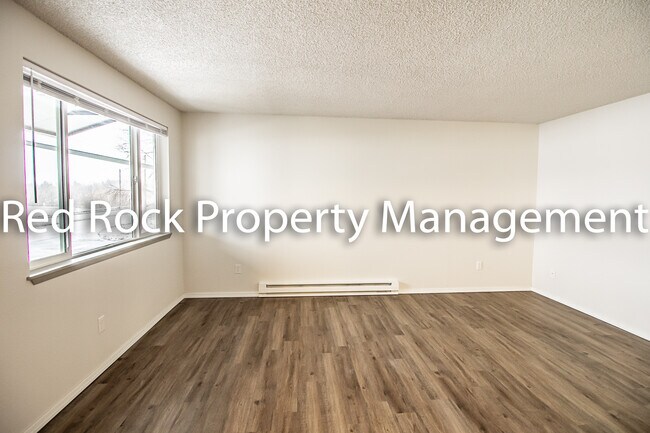 Foto del edificio - 3123 E Carlisle Ave
