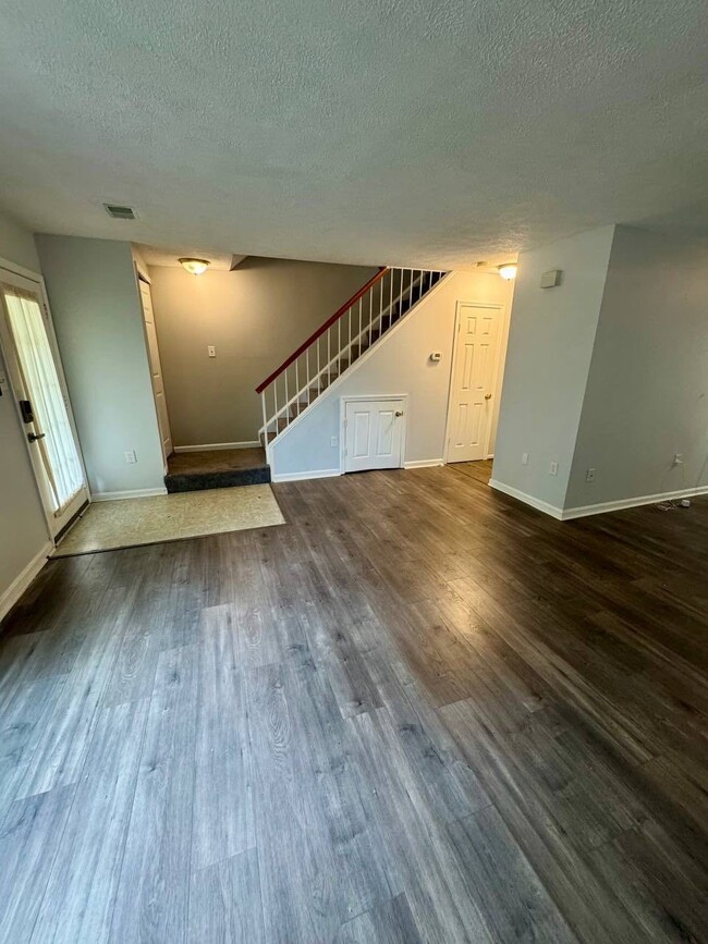 Photo - 4867 Saltwater Dr (Montclair, VA) Townhome
