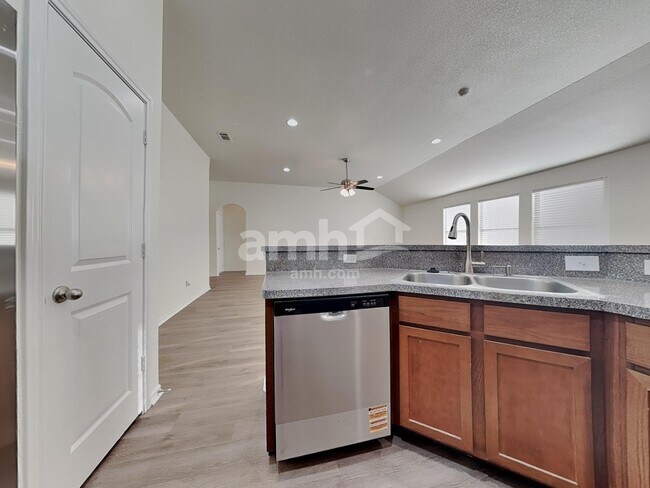 Foto del edificio - 924 Mesa Vista Dr