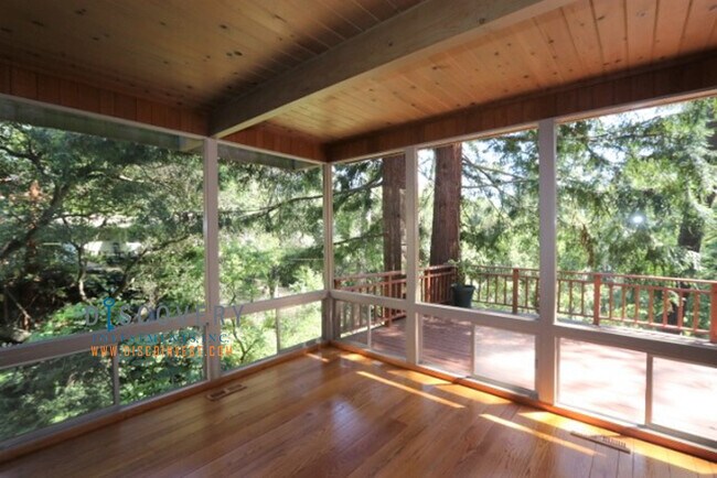 Foto del edificio - Contemporary Montclair 3+ Bedroom Canyon H...
